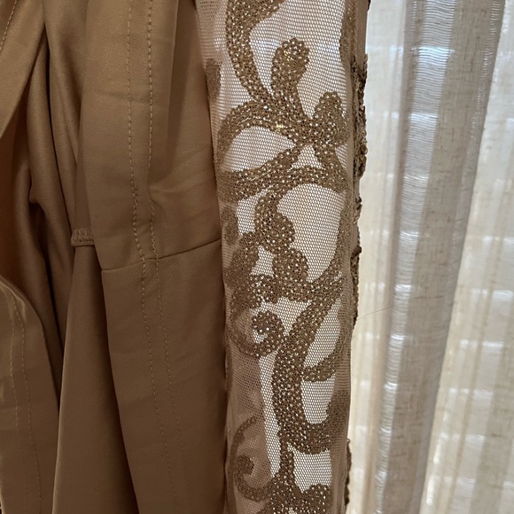 BRAND NEW Windsor formal gold sequin dress - Picture 6 of 14